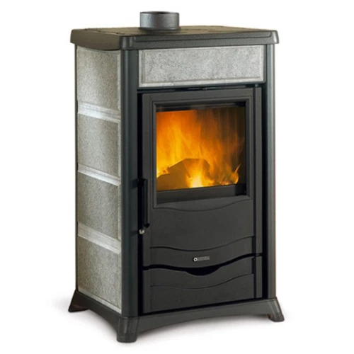 La Nordica Extraflame Holzofen Rossella Plus Naturstein 8 kw 229 m³ beheizt
